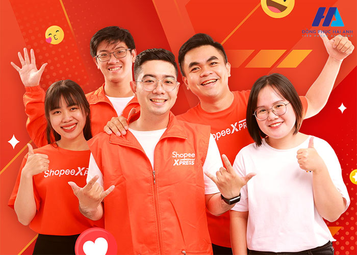 Thiết kế áo khoác tay ngắn của nhân viên giao hàng SPX Express 