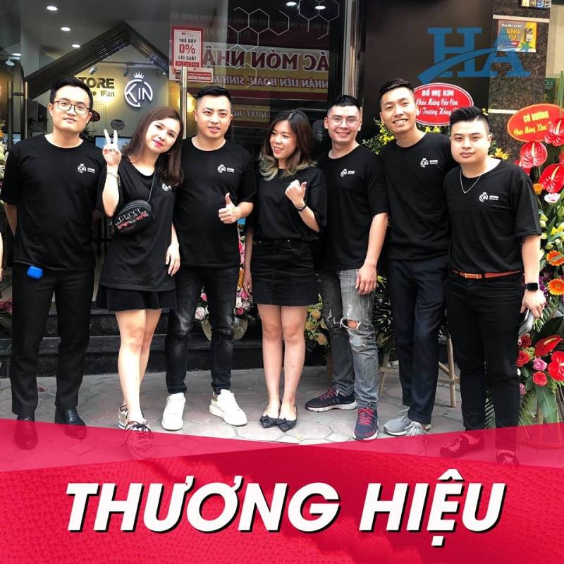 Áo thun cổ tròn mang đến cảm giác trẻ trung, năng động và hiện đại cho người mặc