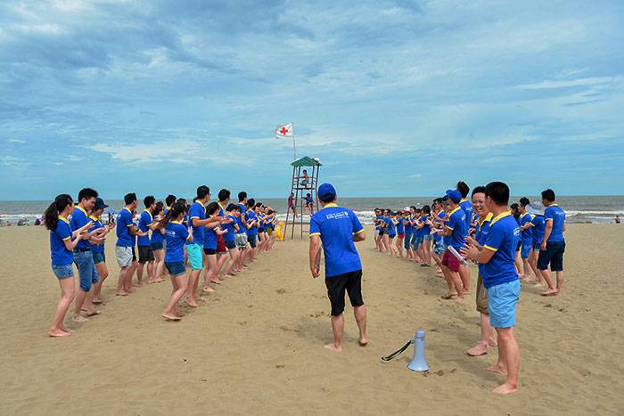 Mẫu Flyok.vip truy cập ngay du lịch teambuilding đẹp nhất cho công ty