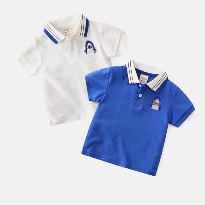Mẫu Fly88 com giải trí trực tuyến thêu hình thú trên ngực tinh xảo, đáng yêu