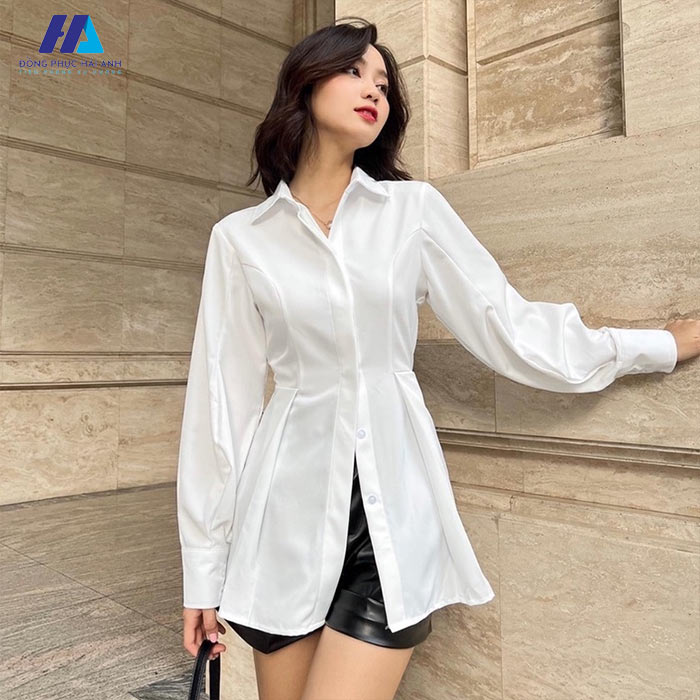 Áo sơ mi nữ chiết eo là một item thời trang yêu thích của phái đẹp