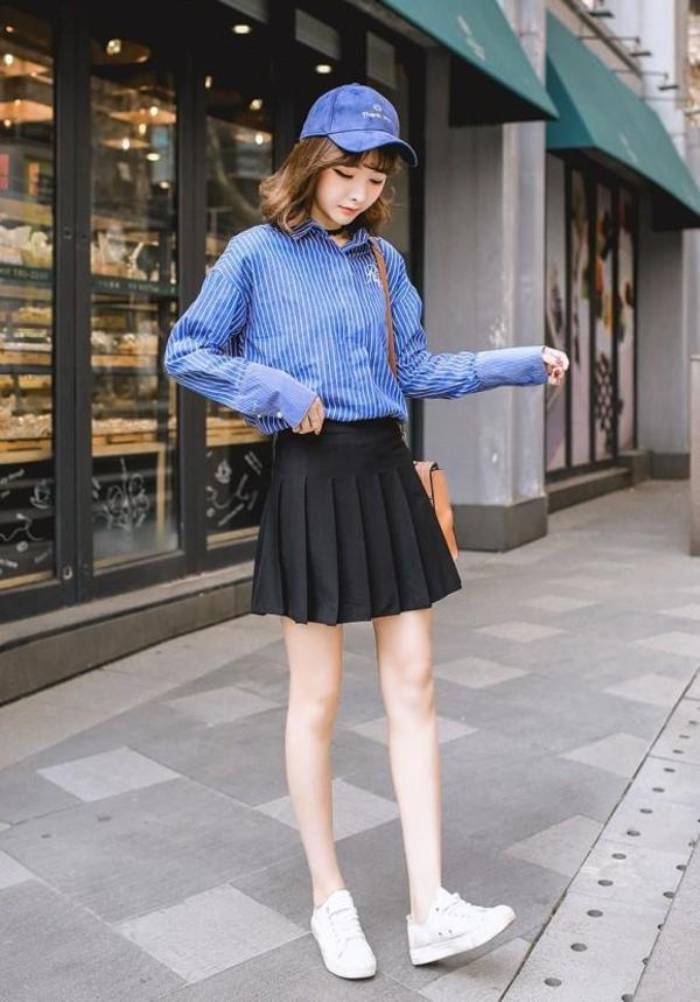 Áo sơ mi nữ phối sọc xanh mix cùng Fly88com code khuyến mãi xếp ly cá tính