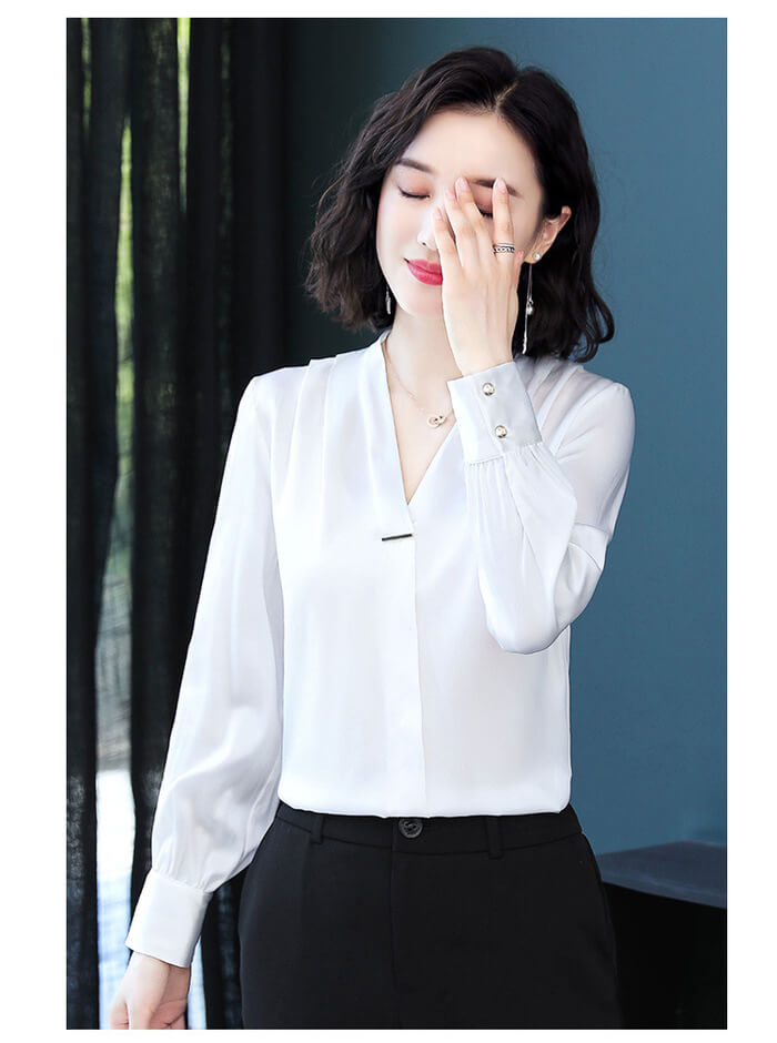 Quyến rũ hơn cùng FLY88 tặng nạp đầu 188K cổ chữ V