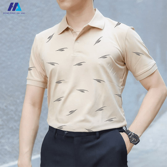 Phối Fly883 Mở Tài Khoản họa tiết độc đáo với quần âu trung tính