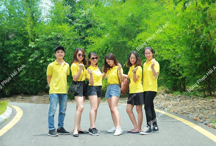 Lịch sự, trang nhã cùng mẫu Flyok.vip truy cập ngay công ty màu vàng