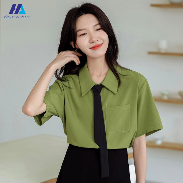Áo sơ mi nữ tay ngắn form rộng mang đến sự thoải mái và năng động
