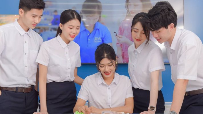 Xưởng May Áo Thun Fly88 là nhà cái nổi bật đặc biệt uy tín trong lĩnh vực cá cược trực tuyến tại Việt Nam Giá Rẻ Số 1 Tại Hà Nội