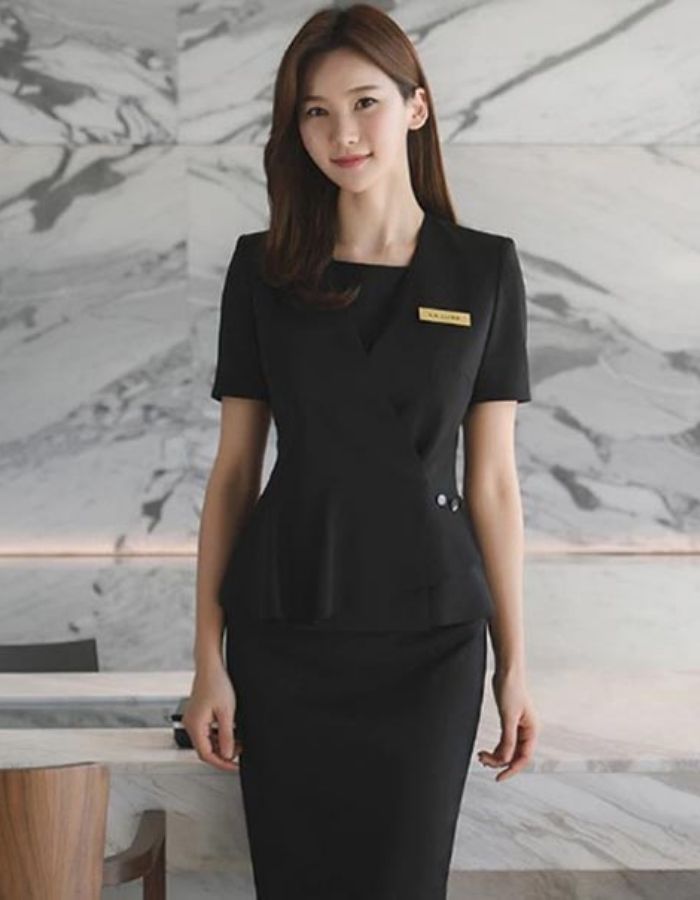 Trang phục dành cho cấp quản lý spa