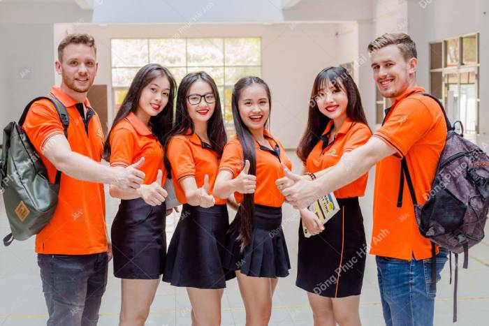 FLy88 quaytay.tv bóng đá công ty màu cam thiết kế đẹp mắt