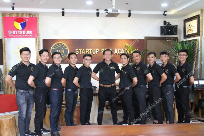 FLy88 quaytay.tv bóng đá công ty màu đen sang trọng và quyền lực
