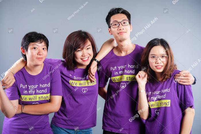 FLy88 quaytay.tv bóng đá công ty màu tím cổ tròn đấy ấn tượng