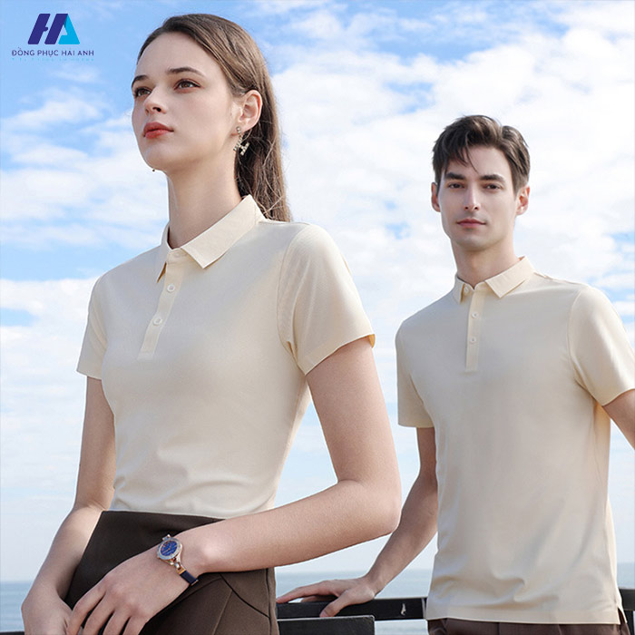 Vải polyester được đánh giá rất dễ vệ sinh nên khá được ưa chuộng