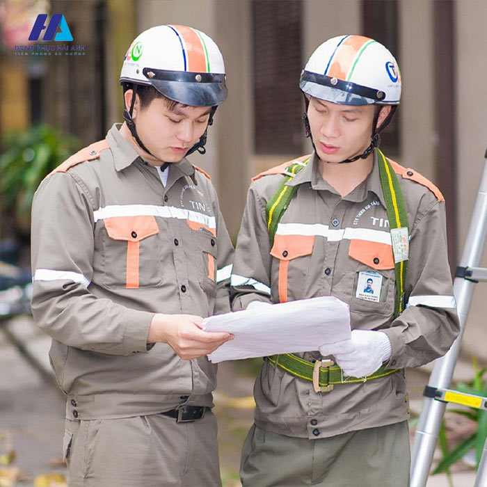 FLy88 quaytay.tv bóng đá bảo hộ của nhân viên kỹ thuật FPT Telecom 