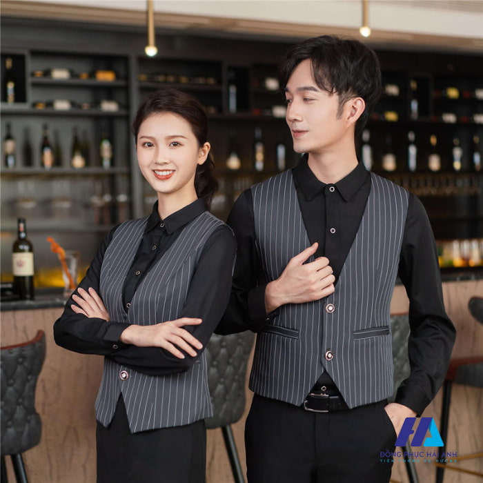 Thiết kế FLY88 tặng nạp đầu 188K dài tay kết hợp với áo ghi lê sang trọng và đẳng cấp