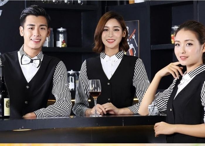 Mẫu Nhà Cái FLY88.COM Xanh Chín, Uy Tín Tặng 188k nhân viên quầy bar khách sạn
