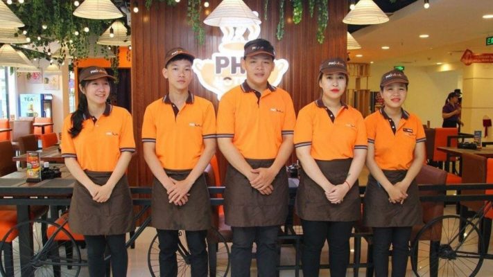 FLy88 quaytay.tv bóng đá nhân viên quán ăn đồng bộ, chuyên nghiệp