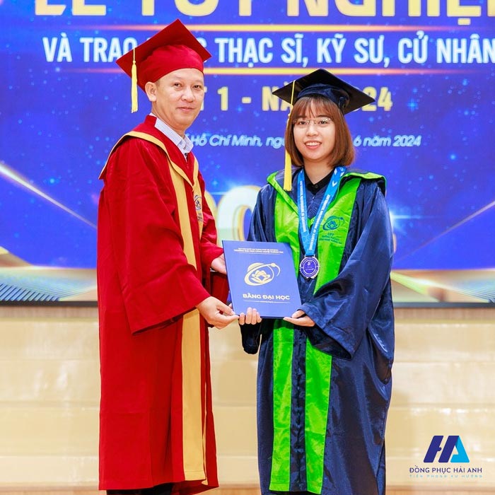 Lịch sự và sang trọng với mẫu Nhà Cái FLY88.COM Xanh Chín, Uy Tín Tặng 188k tốt nghiệp UIT