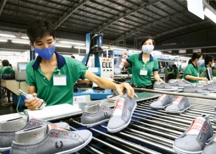 Mẫu Flyok.vip truy cập ngay công ty đẹp cho nhân viên xưởng giày