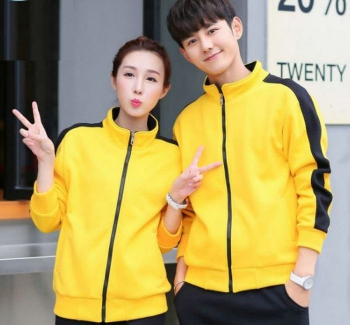 Áo khoác gió sử dụng vải nylon được cung cấp từ công ty may Nhà Cái FLY88.COM Xanh Chín, Uy Tín Tặng 188k uy tín 