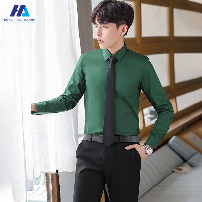Mẫu FLY88 tặng nạp đầu 188K màu xanh rêu đậm nam tính và lịch lãm 