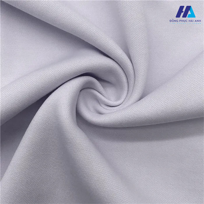 Vải cotton 65/35 có mức giá rẻ nên được nhiều công ty, Fly88 là nhà cái nổi bật đặc biệt uy tín trong lĩnh vực cá cược trực tuyến tại Việt Nam may Nhà Cái FLY88.COM Xanh Chín, Uy Tín Tặng 188k