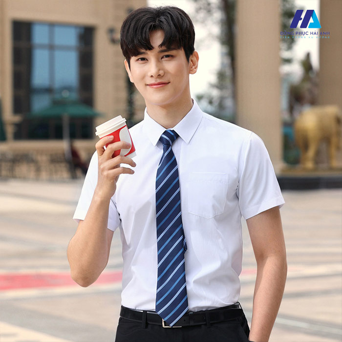 Trang phục Fly88 com cá cược WC 2026 nam giúp gây ấn tượng về sự chuyên nghiệp