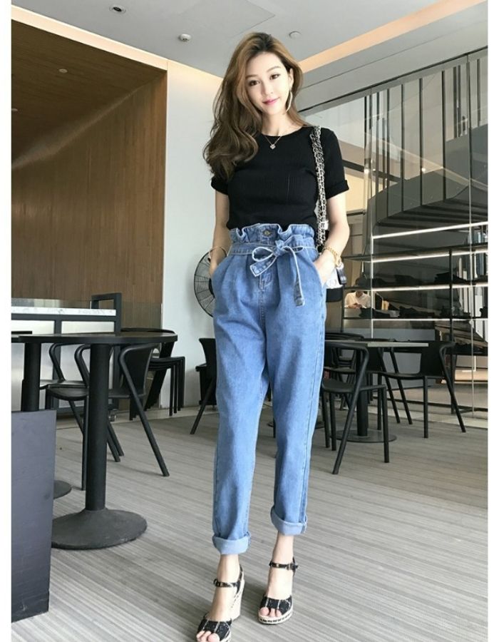 Sử dụng quần cạp cao Flai88 nhà cái OkVip Trang Chủ Fly88.Com Uy Tín Đẳng Cấp Số 1 Châu Á cho người lùn có cảm giác cao hơn