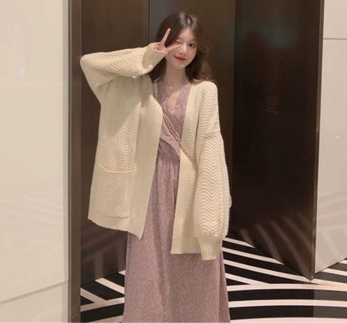 Váy hoa nhí cùng cardigan chuẩn bánh bèo Fly88 com cá cược WC 2026