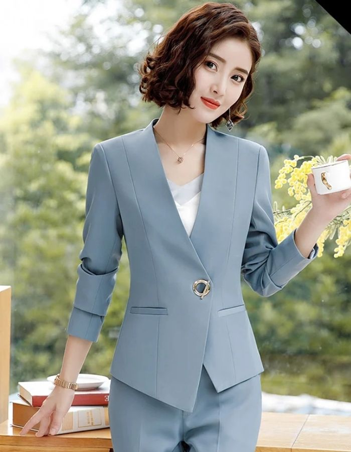 Khi nhắc đến áo quần Trang Chủ Fly88.Com Uy Tín Đẳng Cấp Số 1 Châu Á không thể không nhắc đến những bộ vest sang trọng