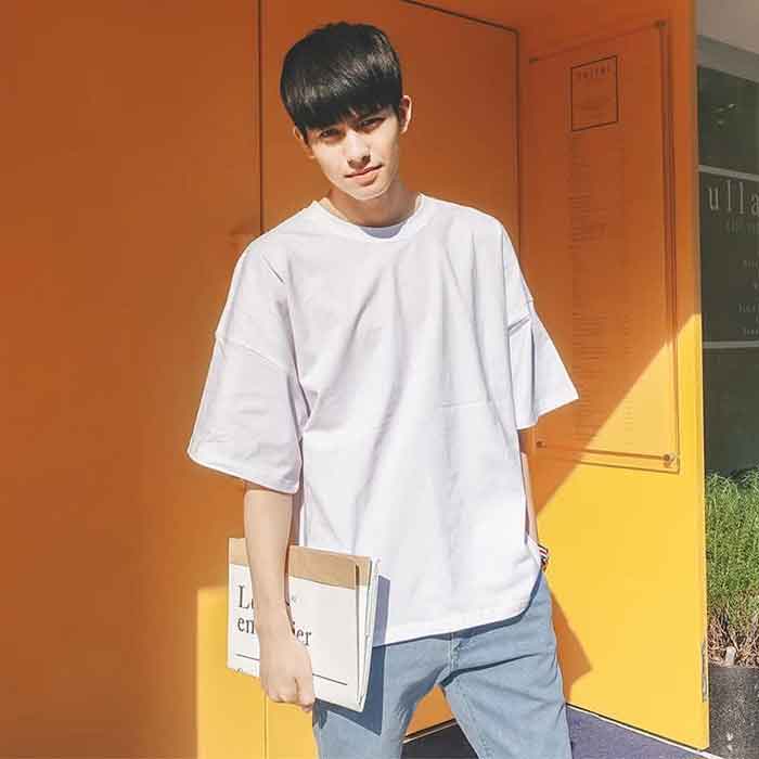 Mẫu Fly88 com giải trí trực tuyến trắng thích hợp với anh chàng có thân hình gầy gò