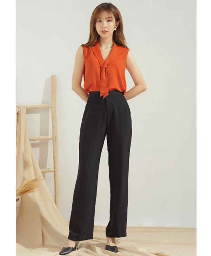 Trang phục Trang Chủ Fly88.Com Uy Tín Đẳng Cấp Số 1 Châu Á nữ đẹp lung linh với quần ống suông