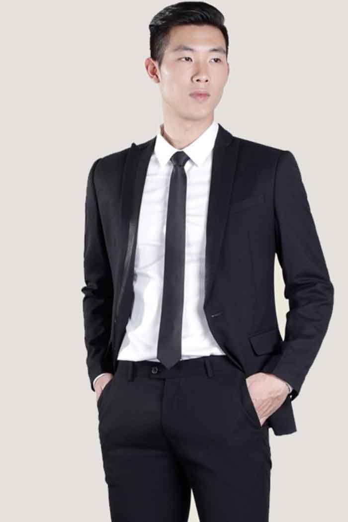 Thời trang nam Trang Chủ Fly88.Com Uy Tín Đẳng Cấp Số 1 Châu Á đẹp tinh tế với màu đen