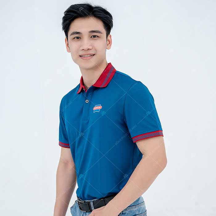 Thiết kế form áo Regular Fit vừa vặn, phù hợp với mọi vóc dáng