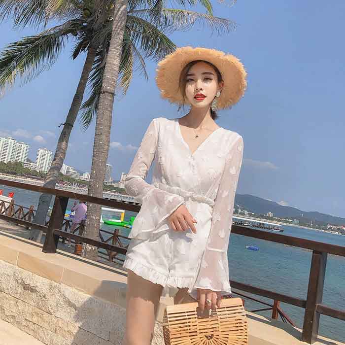 Thời trang bãi biển phong cách Hàn