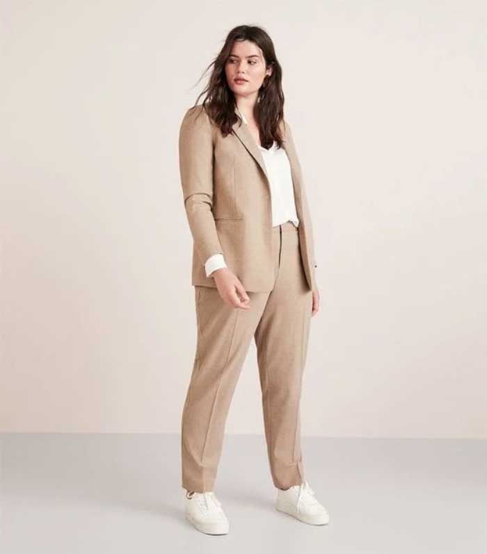 FLy88 quaytay.tv bóng đá vest Fly88 com cá cược WC 2026 cỡ lớn phù hợp với cân nặng của nhân sự