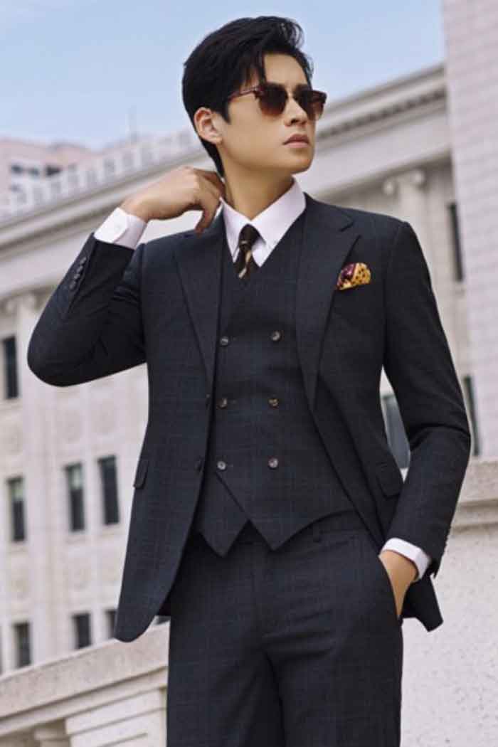 Thể hiện vẻ lịch lãm điểm trai trong Flai88 nhà cái OkVip vest Trang Chủ Fly88.Com Uy Tín Đẳng Cấp Số 1 Châu Á dành cho phát mạnh