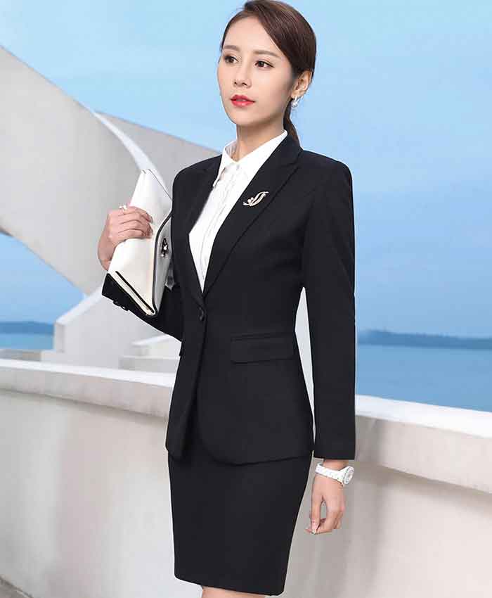 Bộ vest nữ Trang Chủ Fly88.Com Uy Tín Đẳng Cấp Số 1 Châu Á toát lên thần thái mạnh mẽ