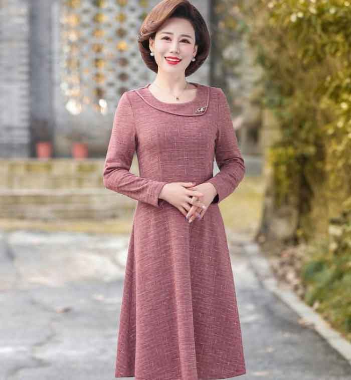 Trang phục Trang Chủ Fly88.Com Uy Tín Đẳng Cấp Số 1 Châu Á hoạ tiết đơn giản sang trọng