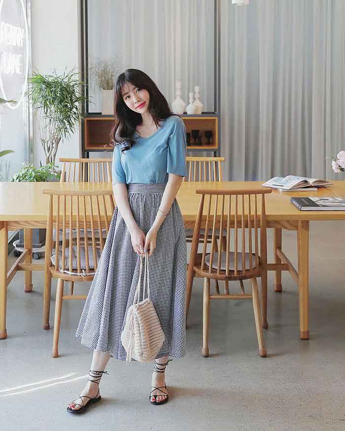 Phối áo Hàn Quốc điều đà với Fly88com code khuyến mãi dài