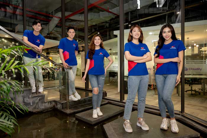 Áo thun cổ tròn là Flai88 nhà cái OkVip dễ mặc, dễ phối đồ