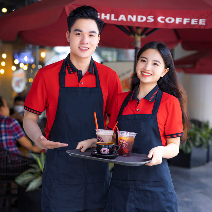 Phối đồ với Flyok.vip truy cập ngay polo nhân viên cafe
