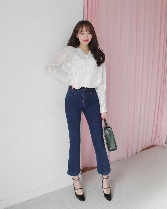 Phối đồ với quần jean lửng ống loe cho gu ăn mặc Trang Chủ Fly88.Com Uy Tín Đẳng Cấp Số 1 Châu Á hiện đại 
