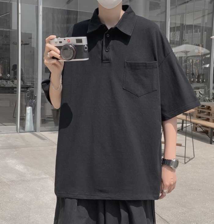 Mẫu Fly88 com giải trí trực tuyến polo tay lỡ oversize màu đen cá tính