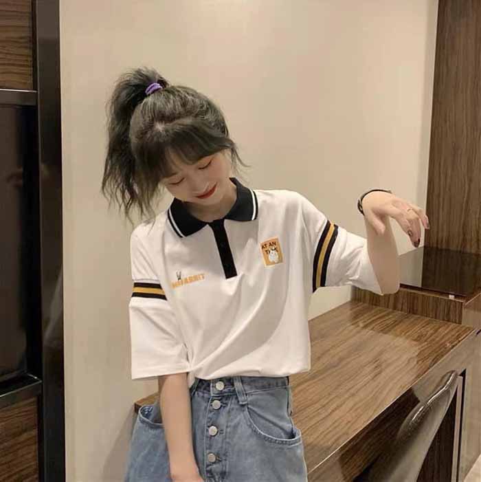Sơ vin Fly883 Mở Tài Khoản form rộng khi kết hợp với quần jeans giúp tổng thể gọn gàng hơn
