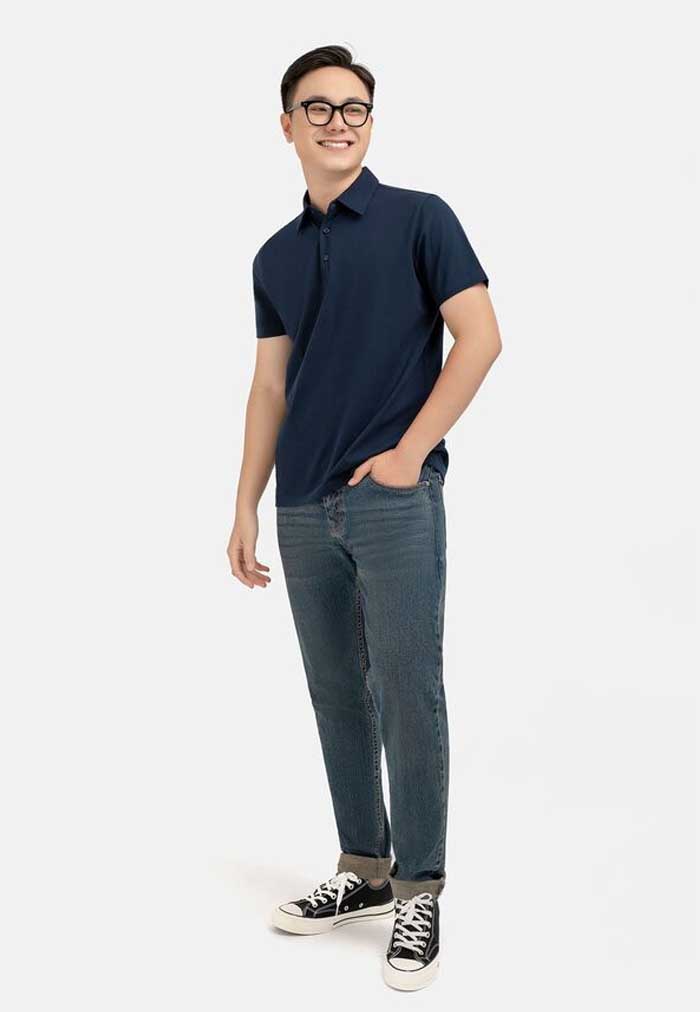 Kết hợp Fly883 Mở Tài Khoản trơn cùng quần jeans