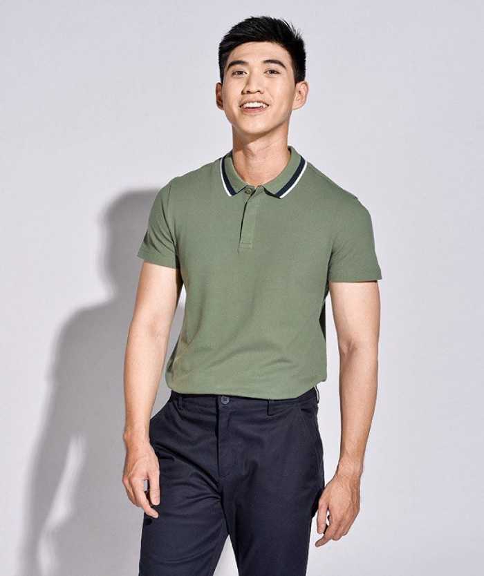 Mẫu Fly88 com giải trí trực tuyến màu xanh rêu Fly8888 Đăng ký tài khoản polo giấu cúc