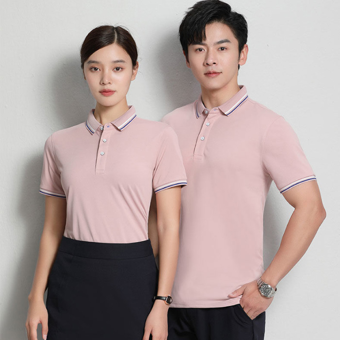 Thiết kế cổ đức lịch sự cùng chi tiết đường lé viền độc đáo