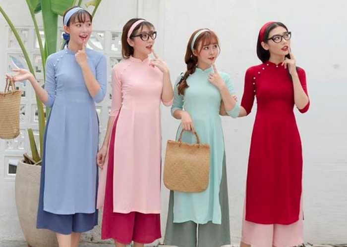Kiểu áo dài tà ngắn giúp chị em hoạt động thoải mái, dễ dàng