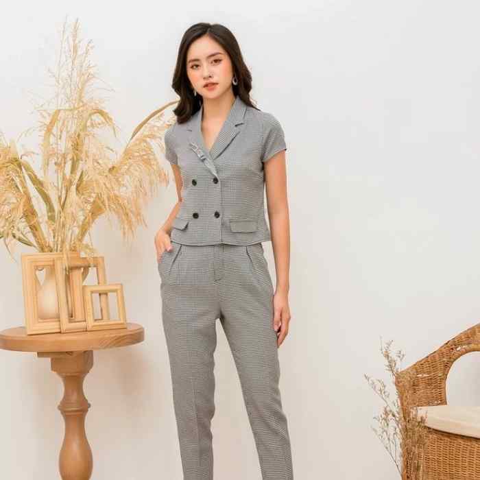 Bộ đồ kẻ Trang Chủ Fly88.Com Uy Tín Đẳng Cấp Số 1 Châu Á đũi Nhật cổ K thanh lịch cho nàng Fly88 com cá cược WC 2026