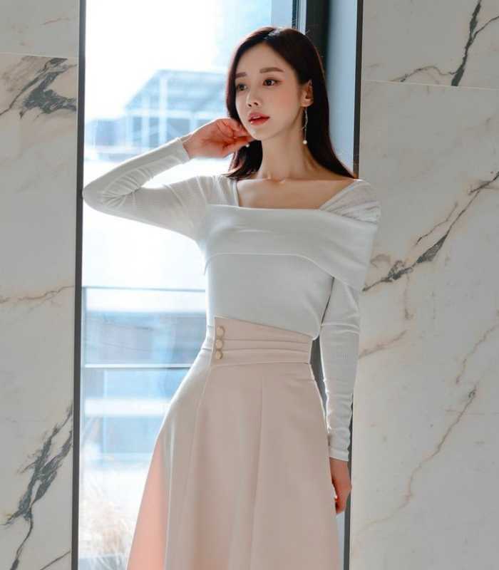 Set đồ áo cổ vuông và Fly88com code khuyến mãi hồng phấn cuốn hút